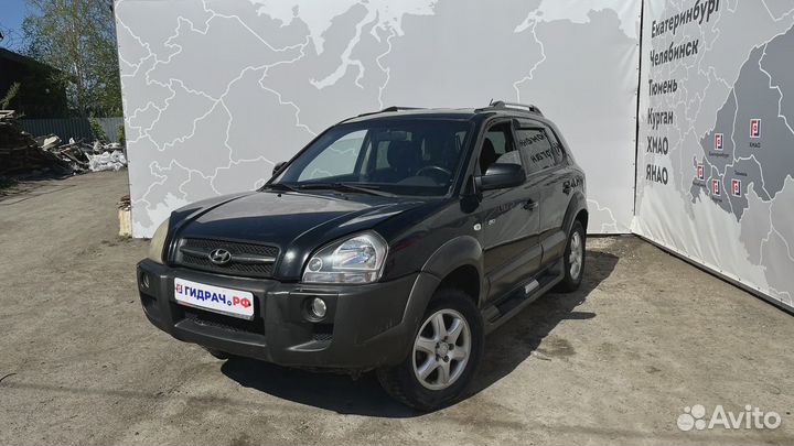 Лючок бензобака Hyundai Tucson (JM) 69510-2E000