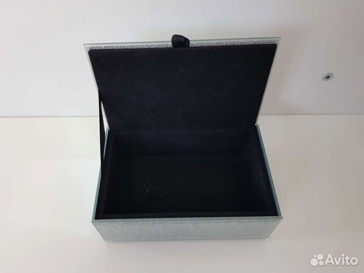 Шкатулка для украшений