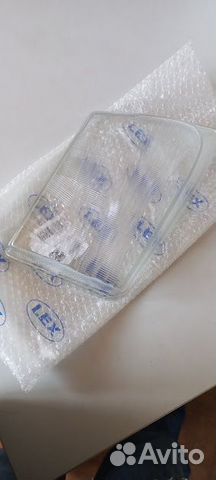 Mercedes.Стекло фары BM638 правой