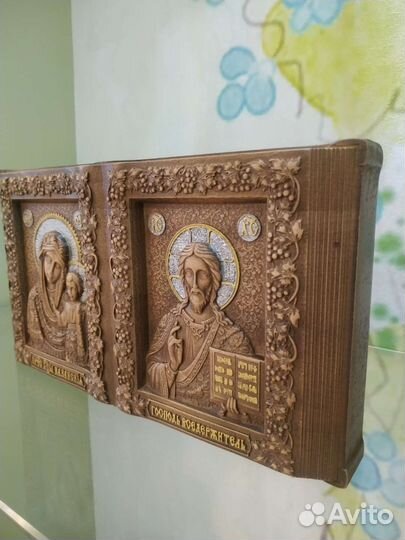 Резная икона 