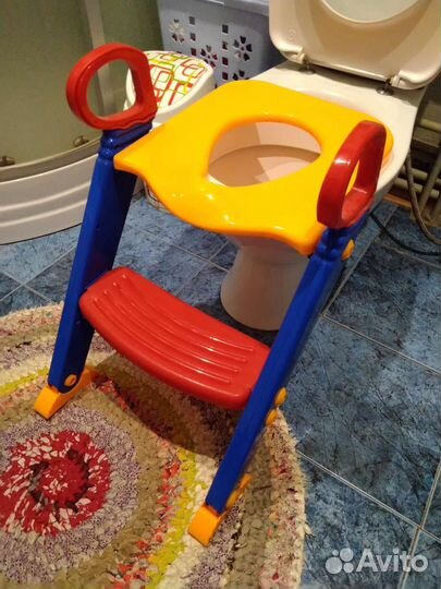 Сидушка на унитаз со ступенькой