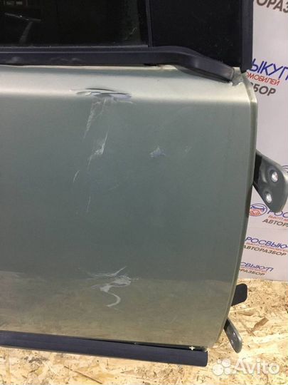 Дверь задняя правая Land Rover Discovery