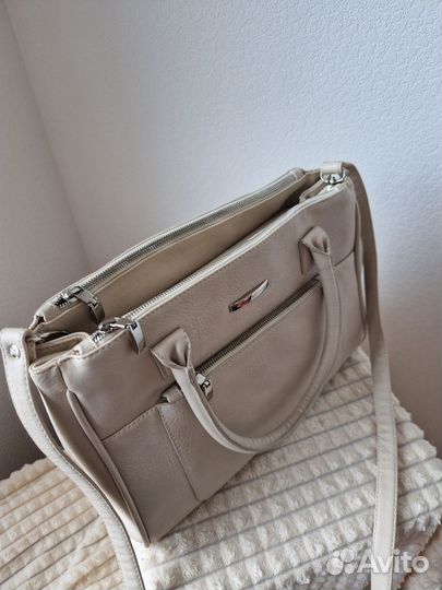 Сумка женская бежевая искусственная кожа