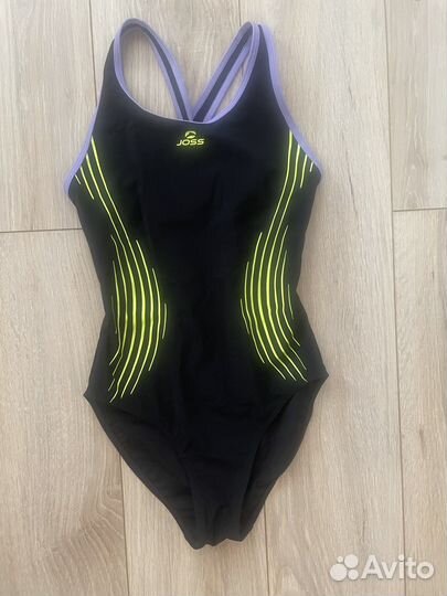 Купальник на девочку 140