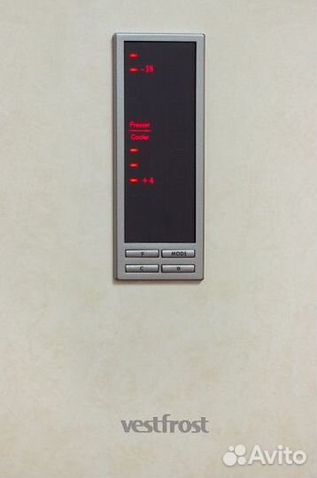 Холодильник vestfrost VF 465 EB