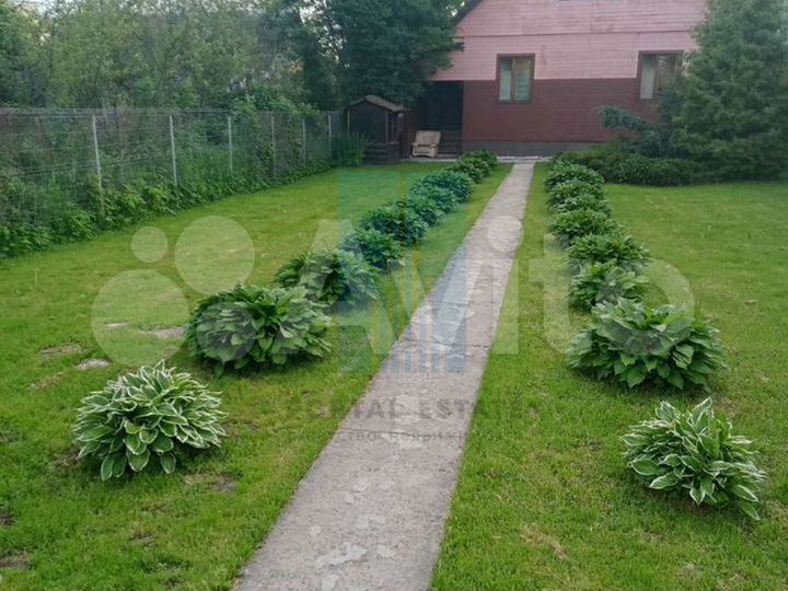 Дом 250 м² на участке 9 сот.