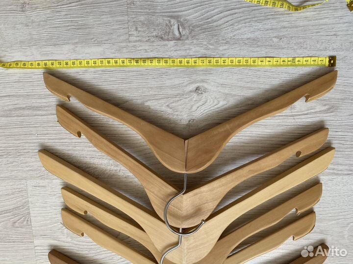 Плечики / вешалки деревянные