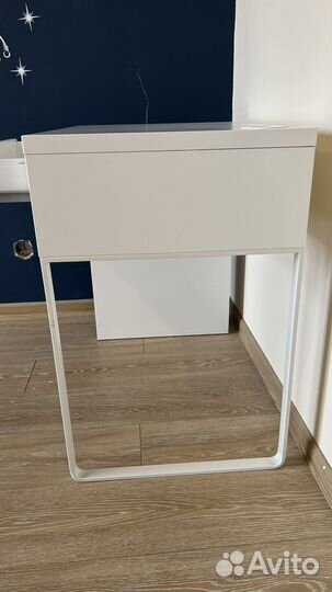 Письменный стол IKEA микке