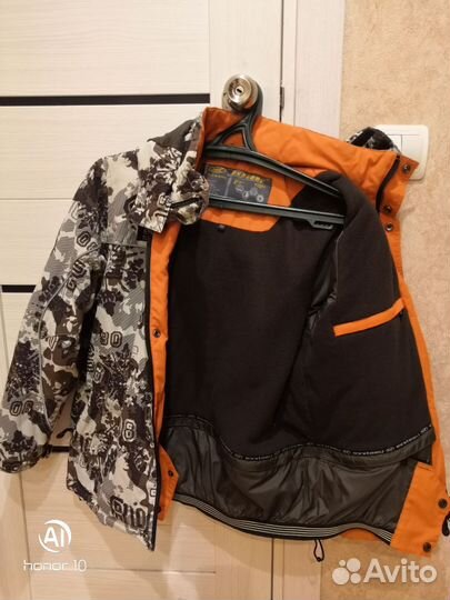 Горнолыжная куртка подростковая