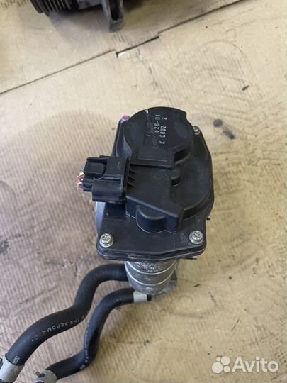 Дроссель Nissan X-Trail T31 MR20