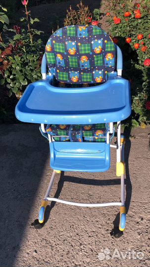 Стульчик для кормления