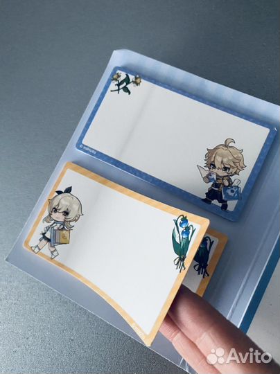 Блокнот с клейкими стиреками genshin impact