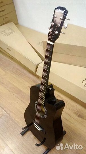 Гитара черная