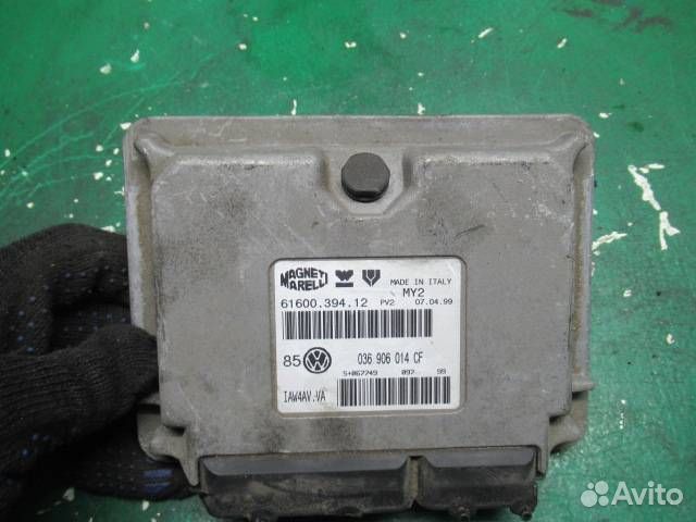 Блок управления двигателем Volkswagen Golf 3 1999
