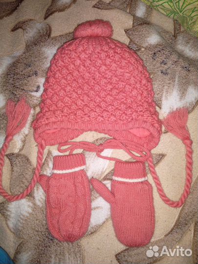 Комплект шапка, варежки