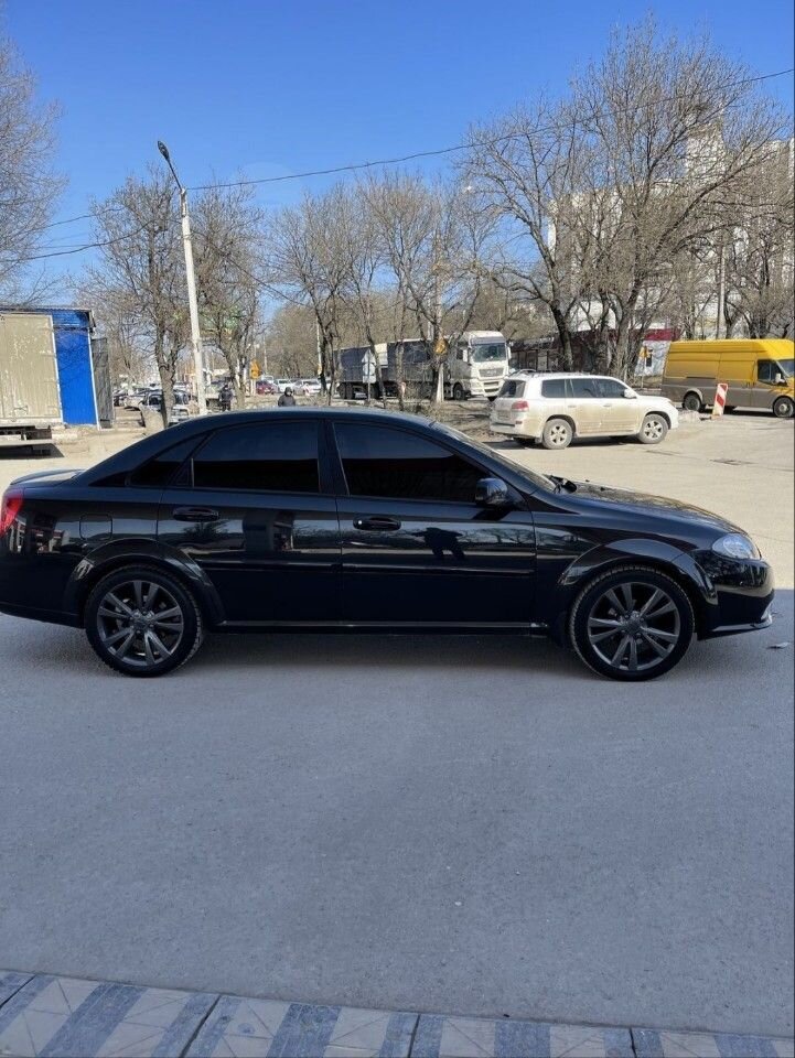 Daewoo Gentra: фото владельца