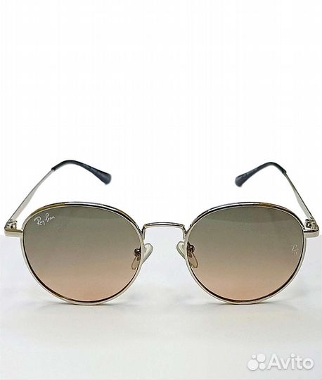 Солнцезащитные очки ray ban в оригинальном футляре