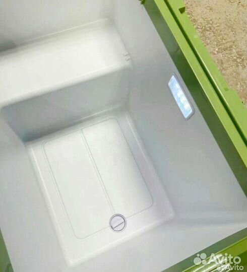 Автохолодильник 40 литров Alpicool X40