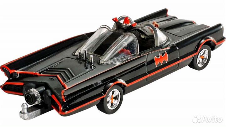 Хот вилс Hot Wheels Бэтмобиль, 1:50