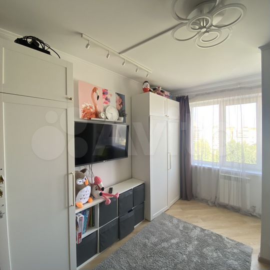 3-к. квартира, 69 м², 9/9 эт.