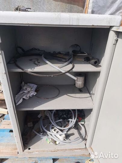 Сейф металлический