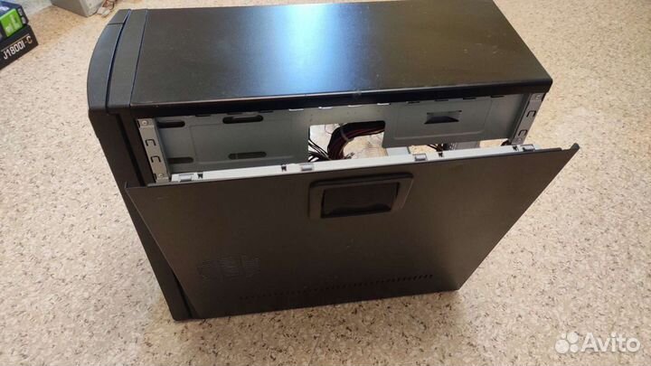 Корпус для компьютера raidmax