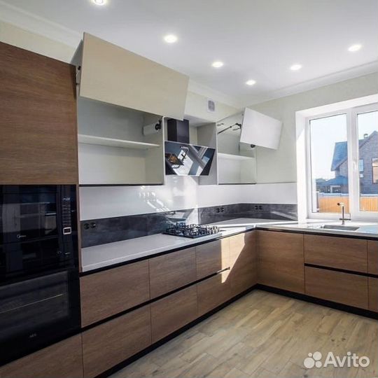 Гарнитур кухонный на заказ в дом