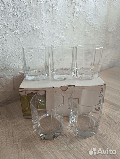 Стаканы, бокалы