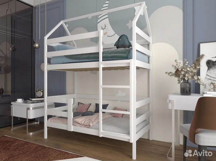 Двухъярусная кровать