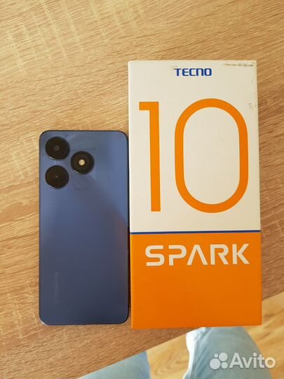 TECNO Spark 10, 4/128 ГБ