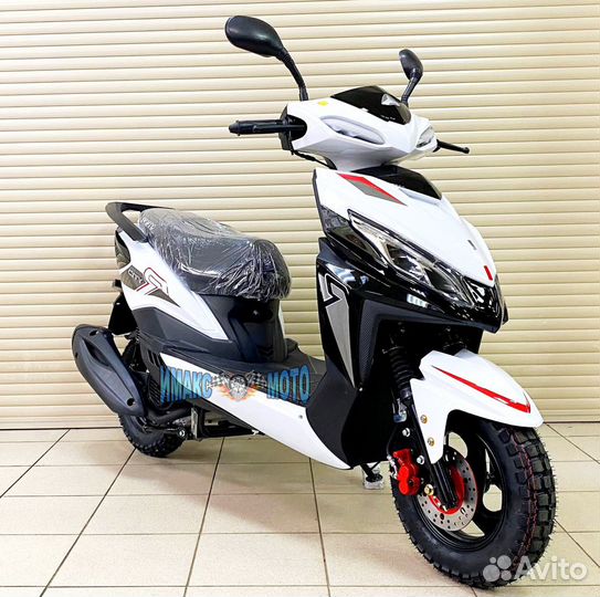 Скутер Vento City 150 см3 (49 см3) белый с чёрным