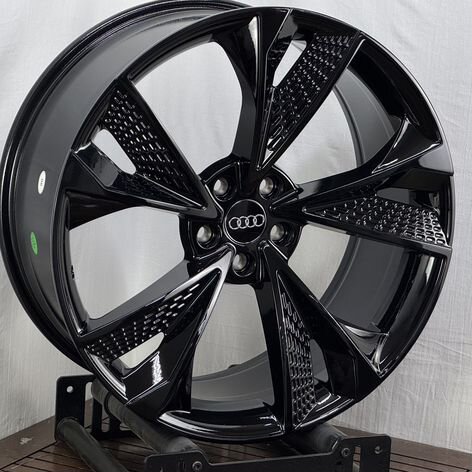 Литые диски Audi 9×R21 5×112