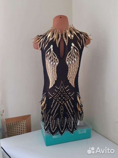 Купальник для художественной гимнастики