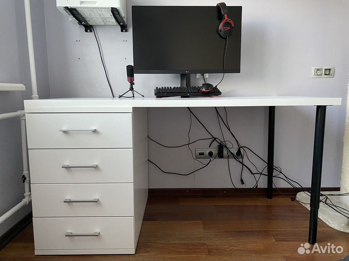 Стол письменный 150 см