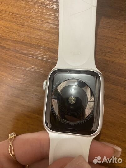 Часы apple watch 4 44 mm