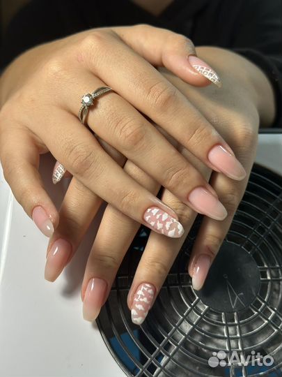 Мастер маникюра и наращивание ногти