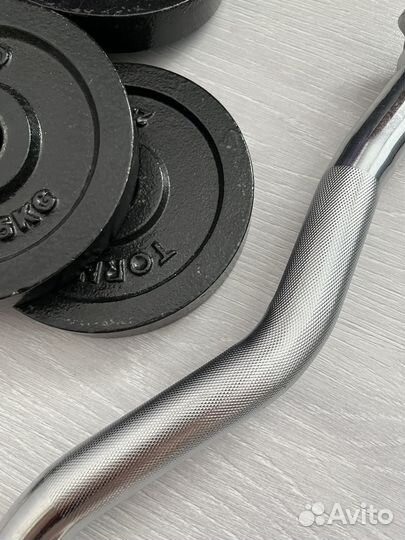 Кривой гриф с блинами