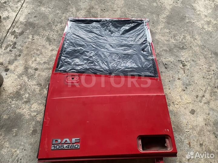 Дверь передняя левая DAF XF 105 2009