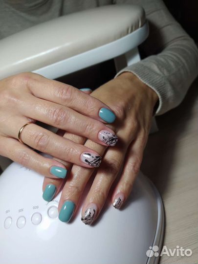 Маникюр на дому