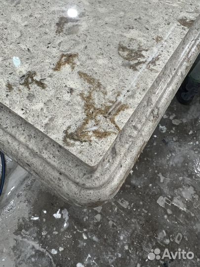 Подоконник из камня