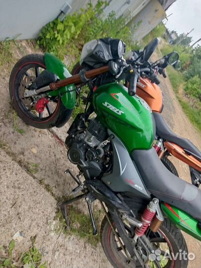 Продаю зелёный Stels Flame 200