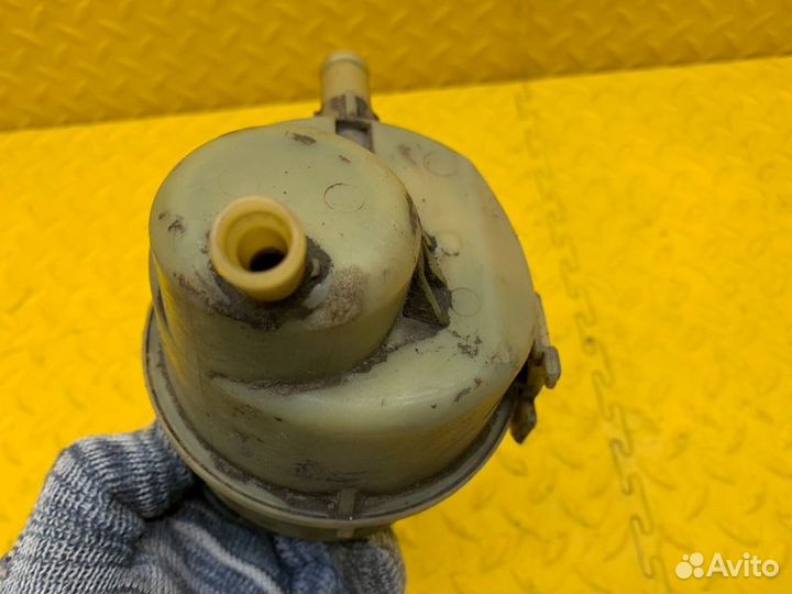 Бачок гидроусилителя руля Renault Logan 2 L8