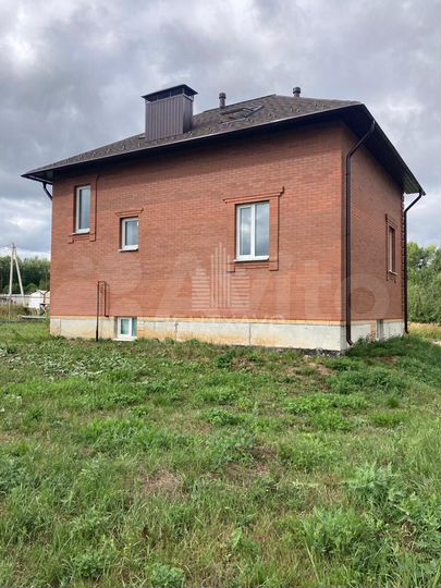 Коттедж 183,1 м² на участке 13,6 сот.