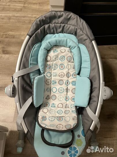 Шезлонг для новорожденных