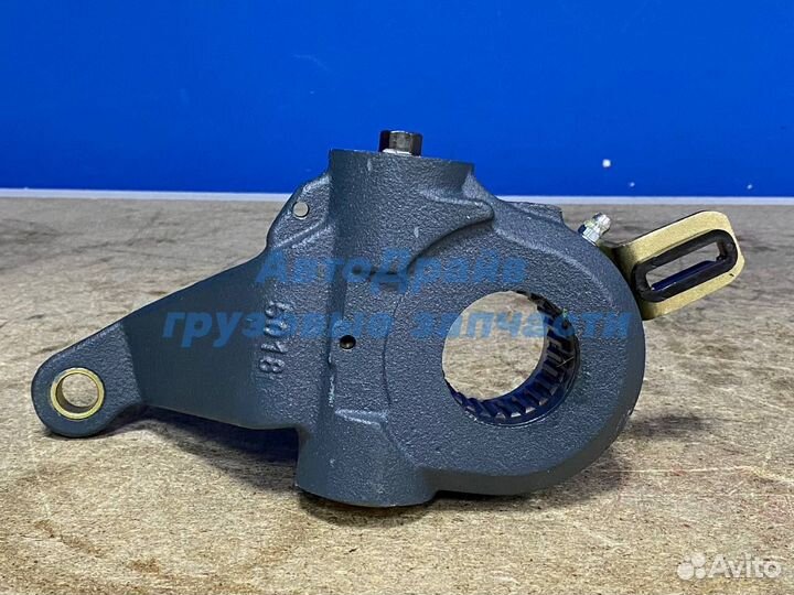 Трещетка автоматическая грузовиков Мерседес правая