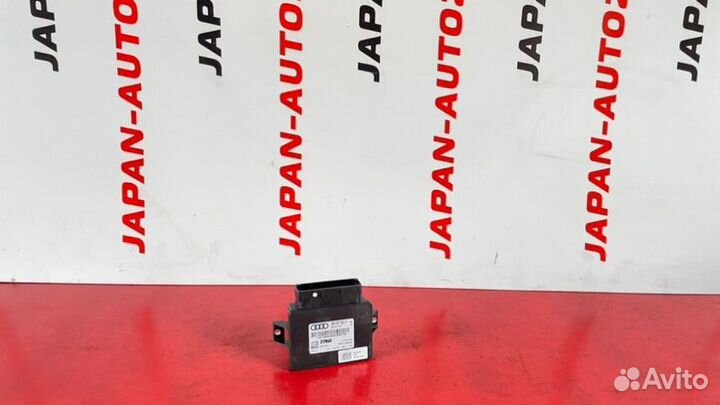 Блок управления Audi A4 B8 1.8 tfsi cdhb 2009