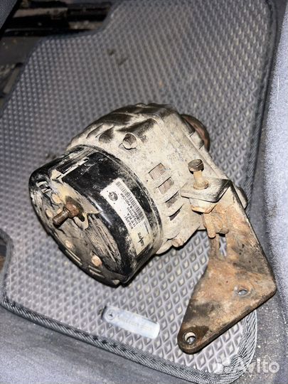 Продам генератор ваз 2112