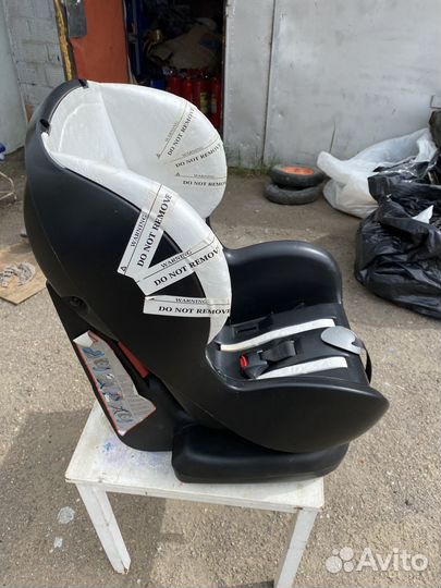 Детское автокресло maxi cosi universal 9-18 кг