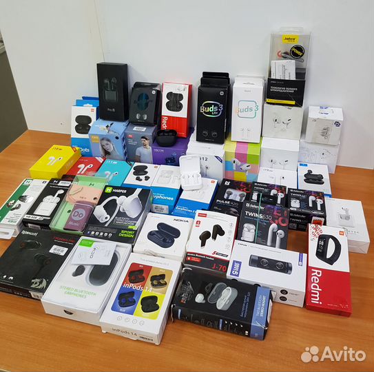 Беспроводные наушники / лот