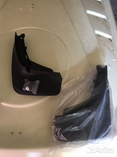 Брызговики для touareg cr7